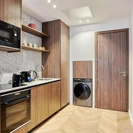 Exceptional 3 Bedrooms Heart Of By Prestige * Paris