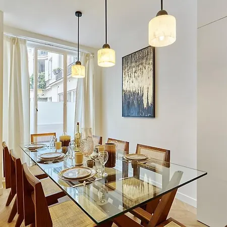 Apartment Exceptional 3 Bedrooms Heart Of By Prestige *