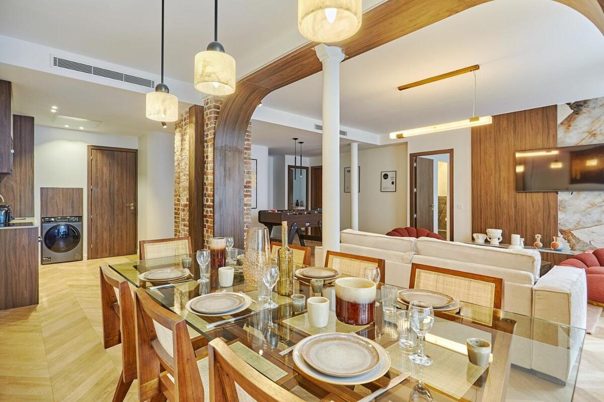 Apartment Exceptional 3 Bedrooms Heart Of By Prestige Paris